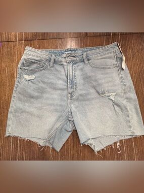 Old Navy Light Blue Denim Shorts NWT